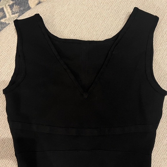 BCBG MAXAZRIA 2 piece black “bandage” esque set - Picture 4 of 4